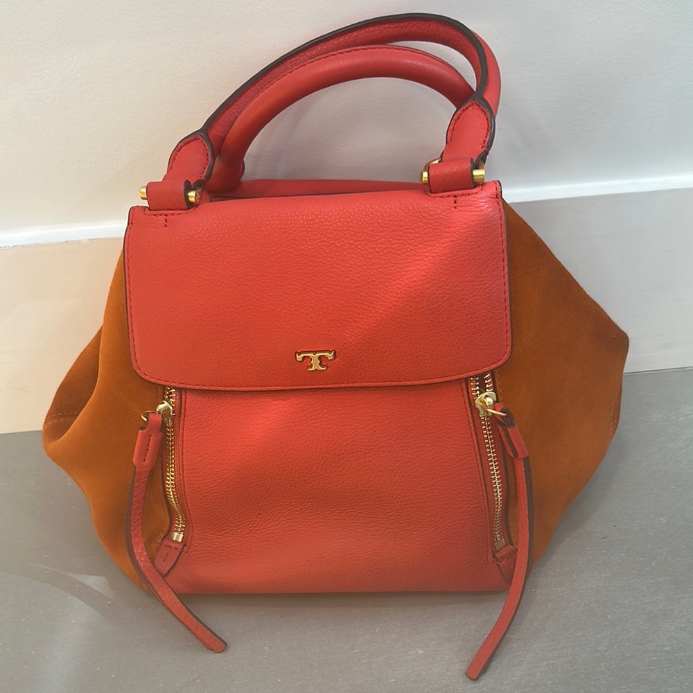 Tory Burch Satchel Bag with Structured Design